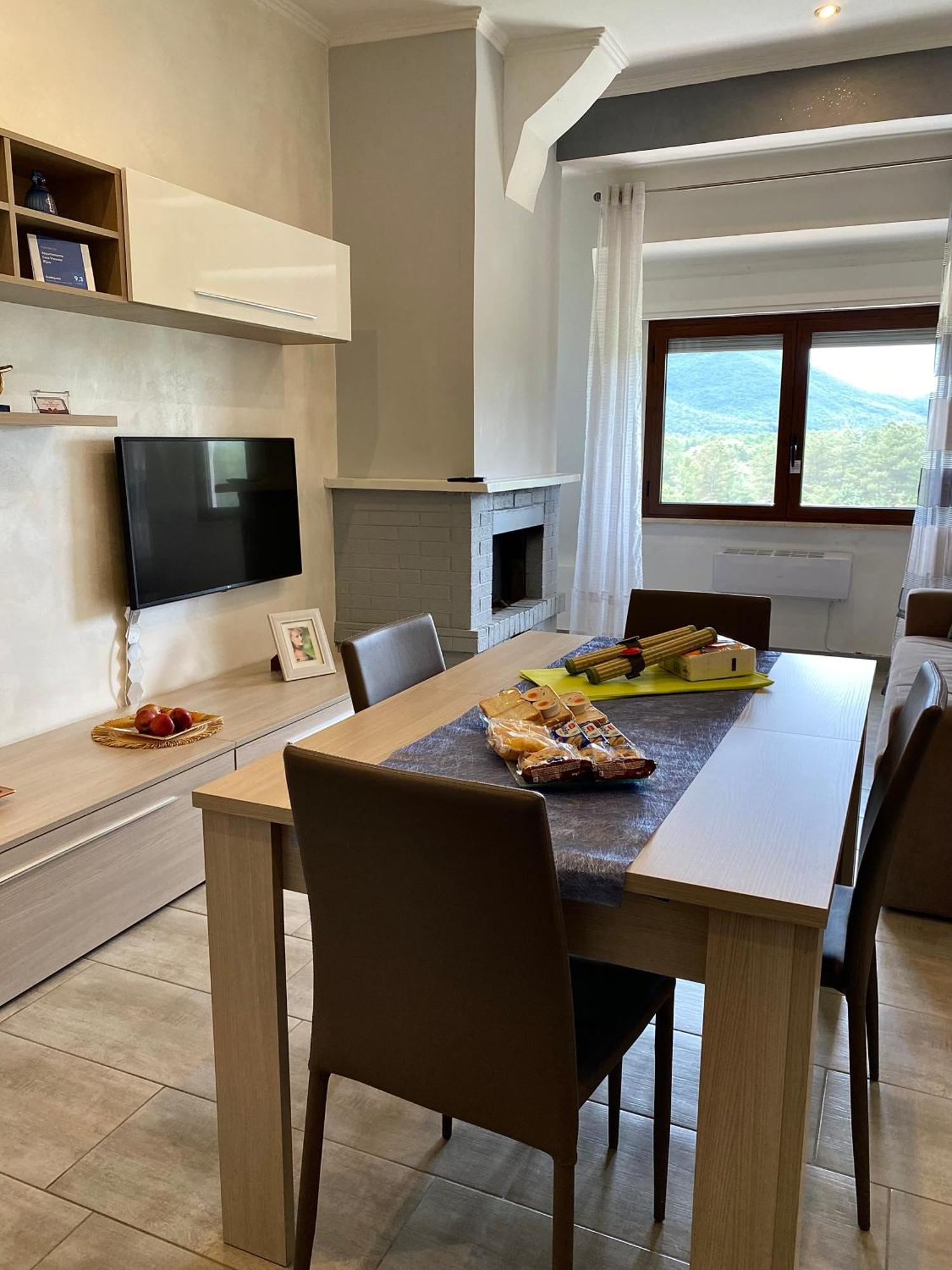 Appartamento Casa Vacanze Bijou Fiuggi Exterior foto